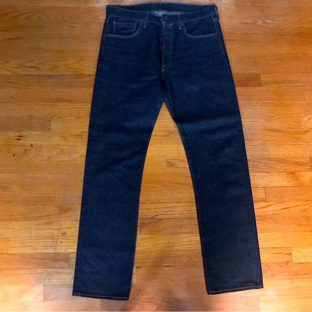 The Iconic Brand Levi’s 501 Jeans with button fly!